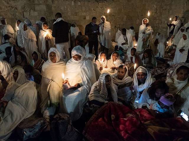 Пасха на крыше Храма: эфиопы празднуют в Иерусалиме