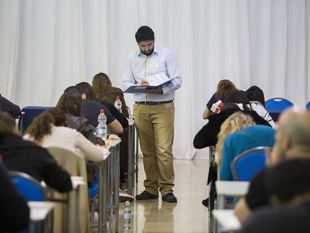 В израильских школах проходят экзамены на аттестат зрелости по химии  
