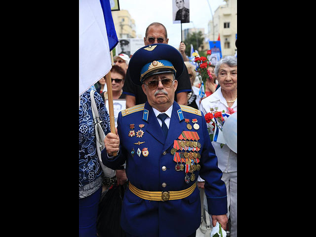 Парад в честь Дня Победы в Хайфе