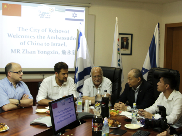 Посол Китая пожелал сборной Израиля по ушу успехов на чемпионате Европы