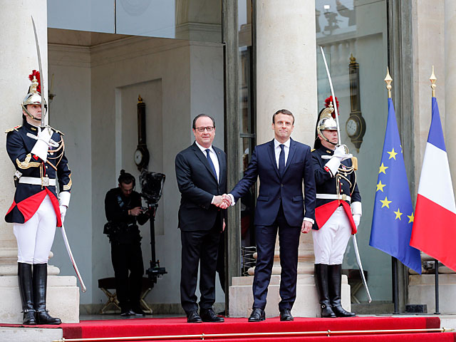 В Елисейском дворце прошла церемония инаугурации нового президента Франции    