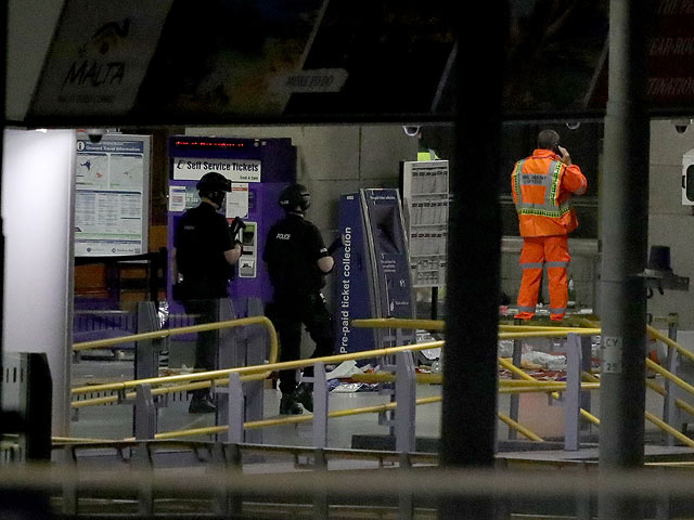 После взрыва на концерте Арианы Гранде в Манчестере