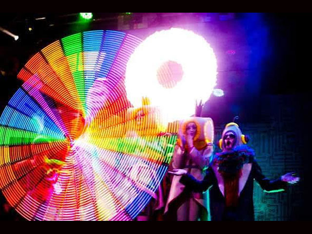 Цирковое световое Неон-шоу &#8211; самый яркий и захватывающий цирк нового поколения    