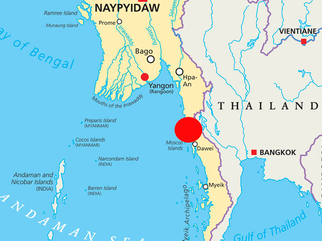 В Мьянме разбился самолет, множество погибших    