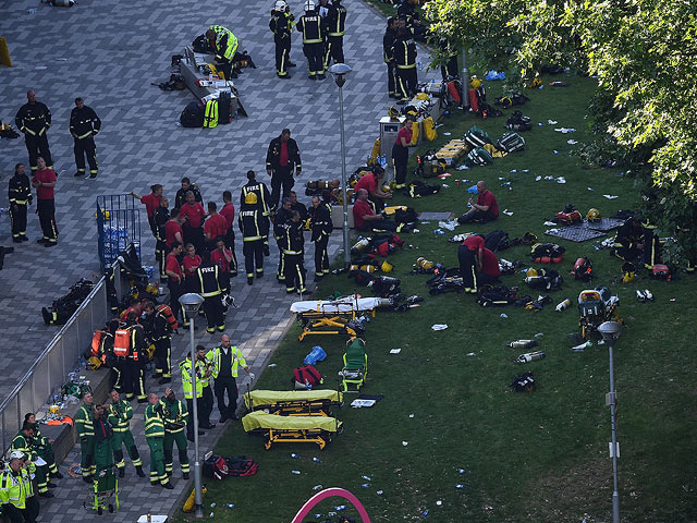 Пожар в 120-квартирном доме Grenfell Tower