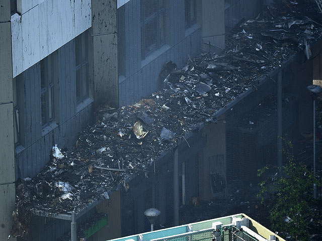 Пожар в 120-квартирном доме Grenfell Tower