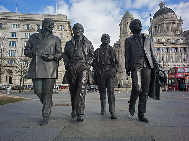 Полу Маккартни, основателю культовой рок-группы The Beatles &#8211; 75 лет