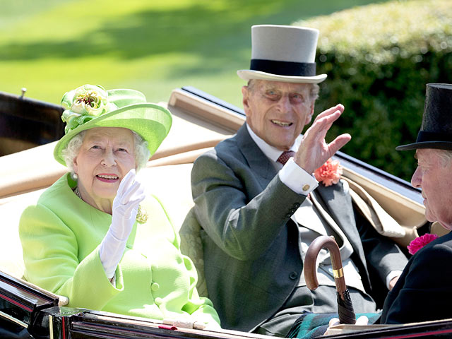 Королева Елизавета II и Принц Филипп. 20 июня 2017 года    
