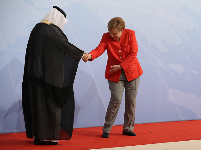 Ангела Меркель и Ибрагим Абдулазиз Аль-Ассаф