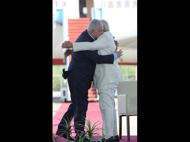 Первый в истории визит премьер-министра Индии Нарендры Моди в Израиль  