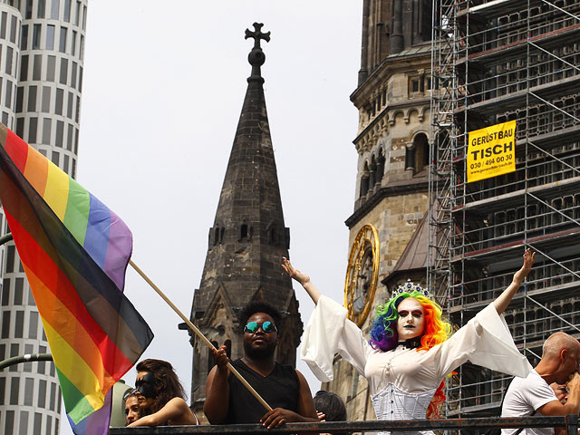 Christopher Street Day: ежегодный гей-парад в Берлине