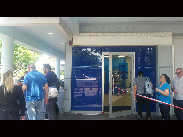 Полиция задержала подозреваемого в попытке ограбления банка "Леуми" в Холоне    