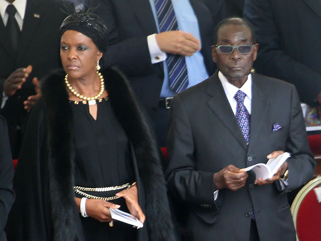 Грейс Мугабе, избившая любовницу сына, требует дипломатического иммунитета    