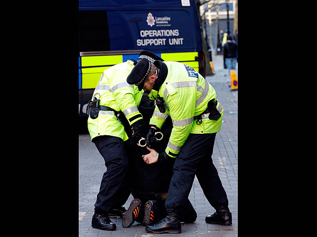 Арестованы четверо военнослужащих британской армии, подозреваемых в подготовке теракта    