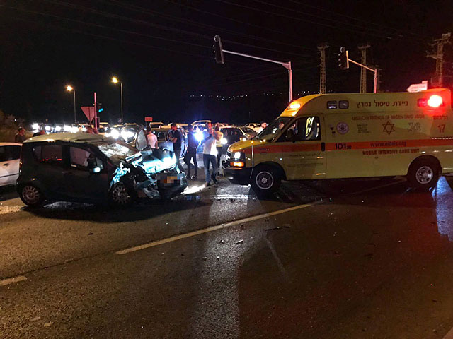 В результате аварии на 60-м шоссе пострадали четыре человека  
