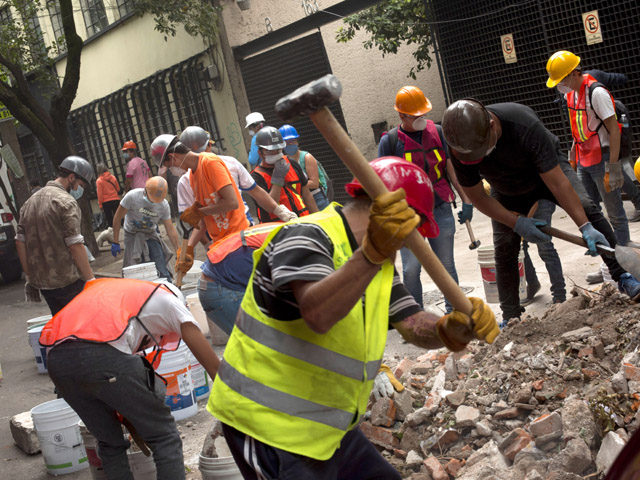 Землетрясение в Мексике. Подтверждена гибель 295 человек