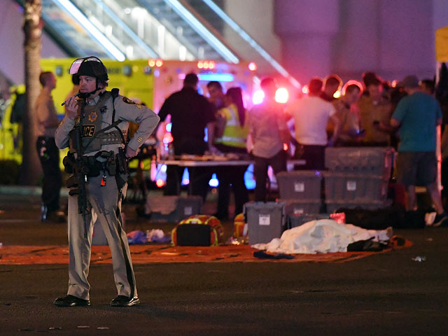 На месте происшествия в Лас-Вегасе. 2 октября 2017 года