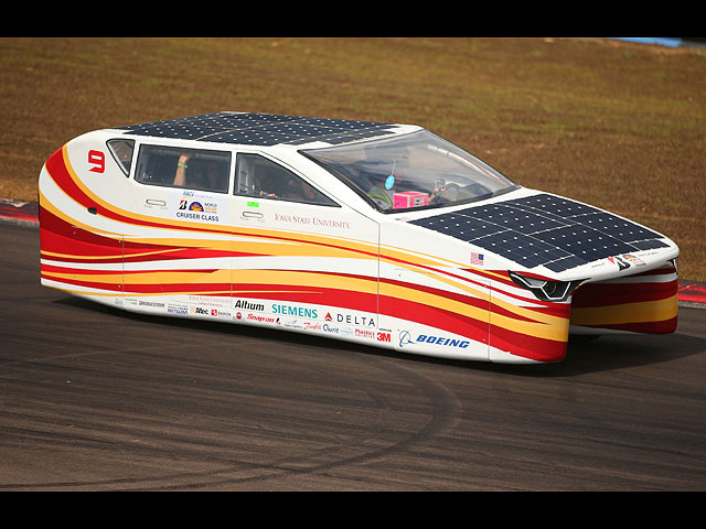 World Solar Challenge: на электромобиле через всю Австралию