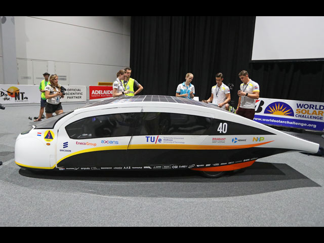 World Solar Challenge: на электромобиле через всю Австралию