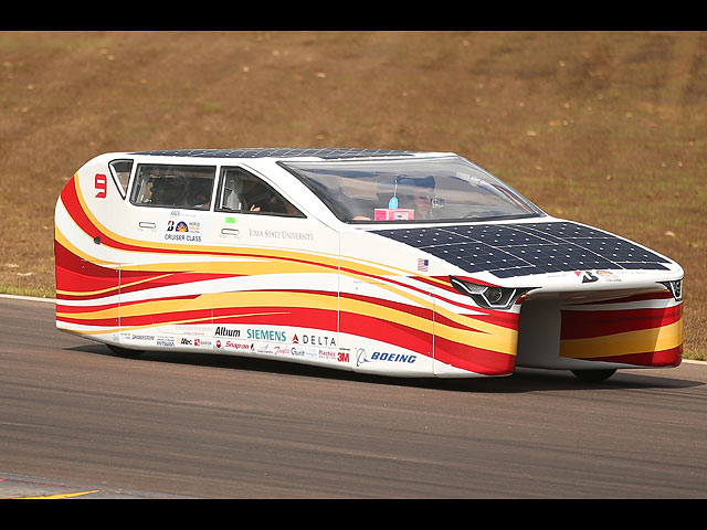 World Solar Challenge: на электромобиле через всю Австралию