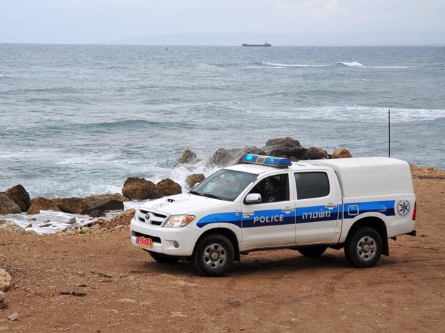 На пляже в Хайфе обнаружен мертвым 50-летний мужчина