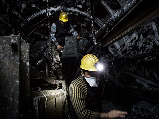 При обвале шахты в Турции погибли пятеро шахтеров    