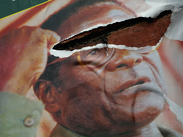 ВОЗ пересмотрела свое решение: Роберт Мугабе смещен с поста посла доброй воли    
