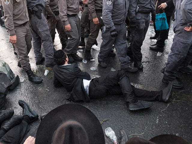 Агрессивная акция протеста "харедим" в Иерусалиме