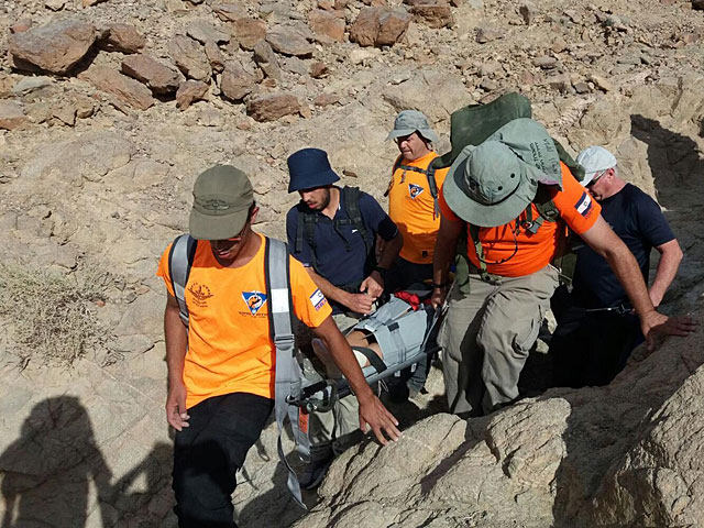 Во время школьной экскурсии в Эйлатские горы были вызваны спасатели    