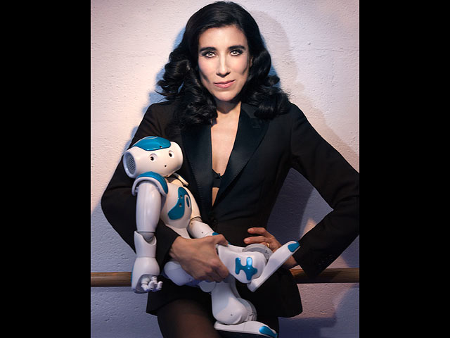 С 26 по 28 октября в Израиле впервые будет представлено шоу "Робот" Бланки Ли