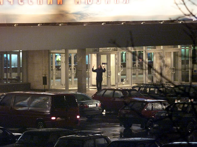 Здание театрального центра на дубровке. Теракт на Дубровке Норд ОСТ 2002. Театр на Дубровке Норд-ОСТ сейчас. Норд-ОСТ на Дубровке сейчас.