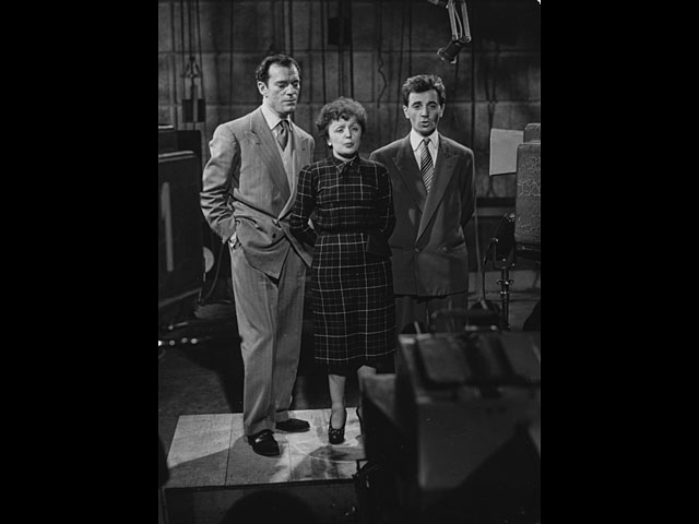 Эдди Константин, Эдит Пифа и Шарль Азнавур, 1951 год
