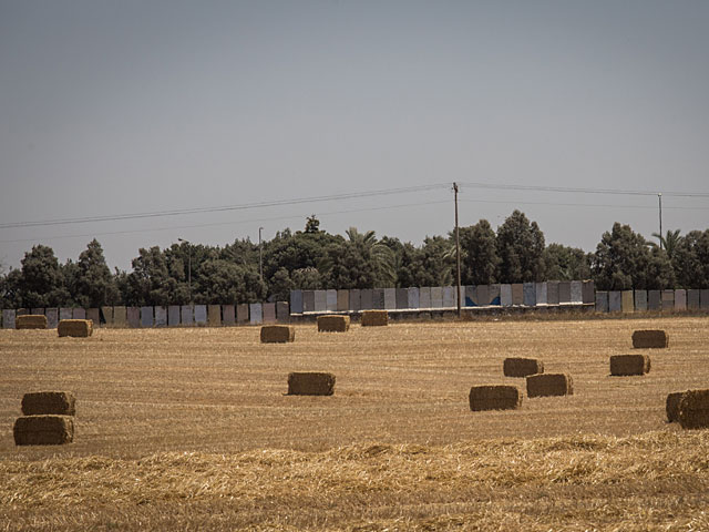 ЦАХАЛ разрешил фермерам возобновить работы на границе с сектором Газы    