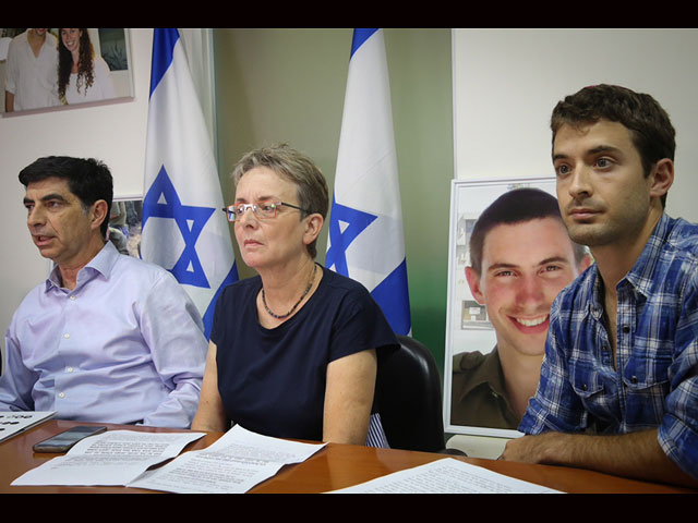 Родители Адара Голдина угрожают подать в БАГАЦ на правительство Нетаниягу    