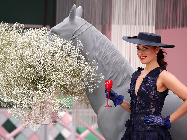 Cup Day в Мельбурне: праздник для любители скачек