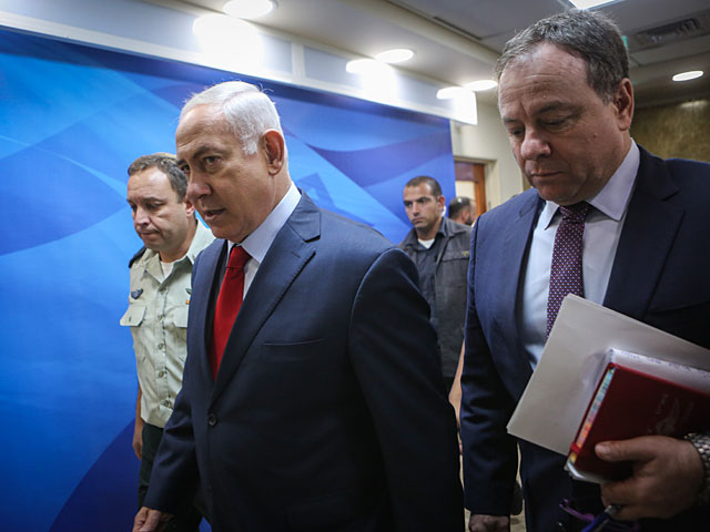 Военно-политический кабинет распорядился прикрыть Израиль "Железным куполом"  