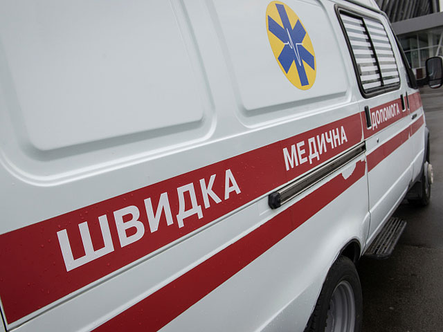 Полицейский автомобиль подорвался на мине в Донецкой области: один погибший, двое раненых