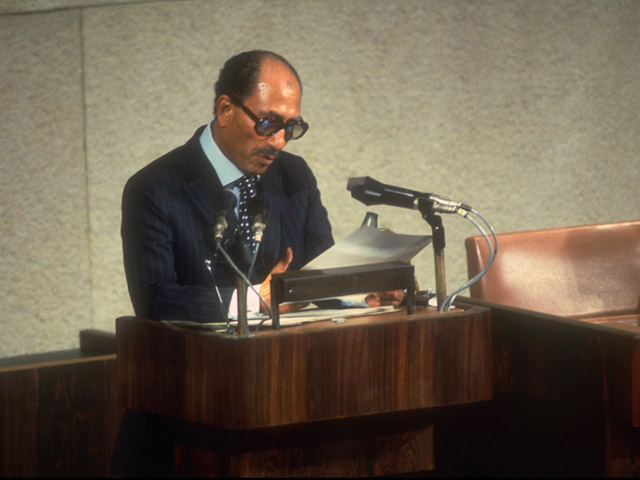 Анвар Садат в Кнессете. 20 ноября 1977 года