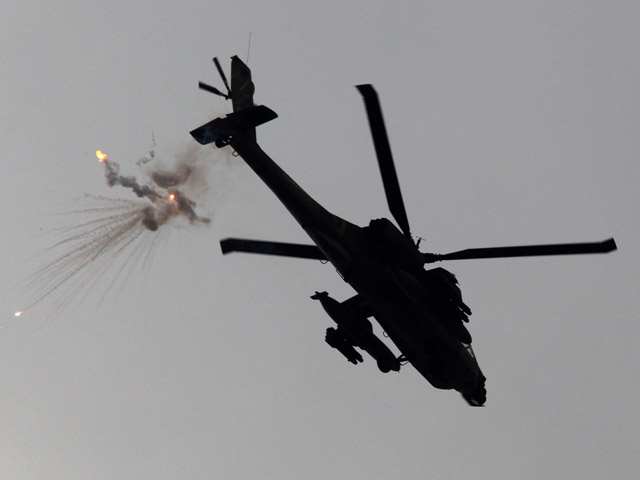 Израильский вертолет Apache