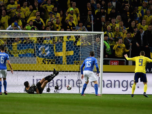 Стыковые матчи: шведы победили сборную Италии