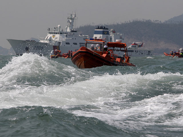 Столкновение судов в Желтом море: множество погибших    