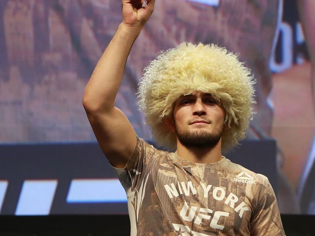 UFC 219: Хабиб Нурмагомедов победил Эдсона Барбозу