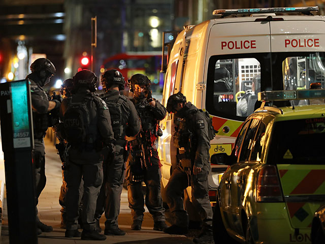 Спецслужбы Великобритании задержали четверых человек, готовивших теракты  