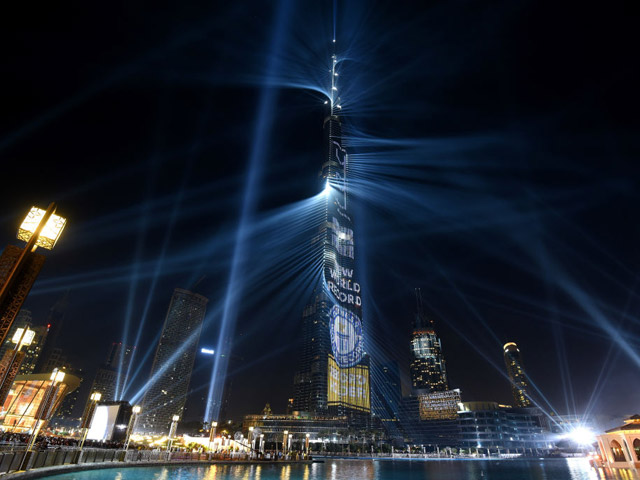 Рекордное новогоднее лазерное шоу в Дубае попало в Книгу Гиннесса