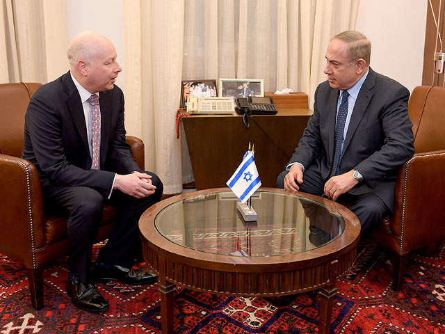 Нетаниягу и Гринблатт обсудили возобновление переговоров с палестинцами  