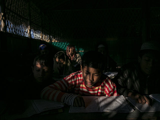 Застрявшие в безвременье: лагеря беженцев в Бангладеш