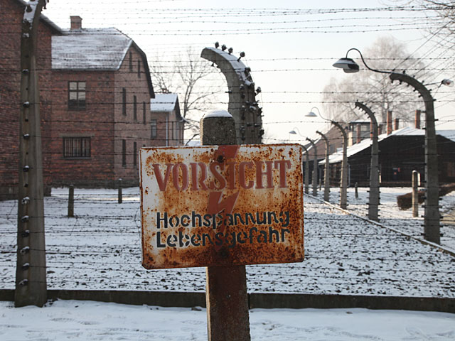 Арендодатели в центре скандала: бараки Освенцима &#8211; на сайте недвижимости  