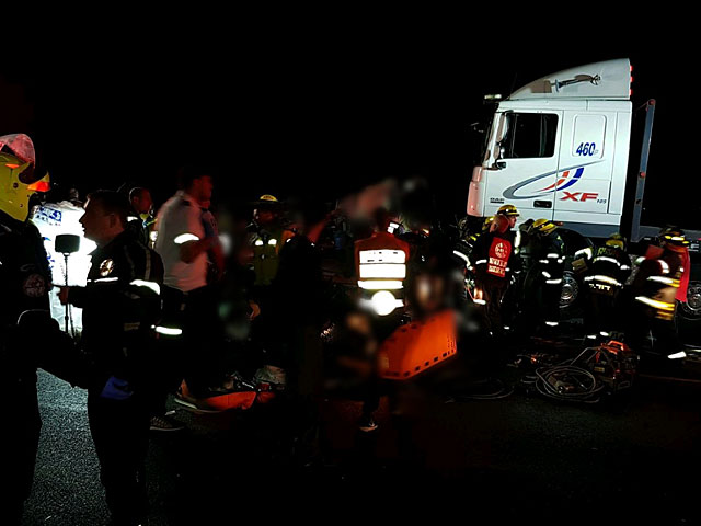 В результате ДТП на 6-м шоссе погибли два человека и еще пятеро получили травмы  