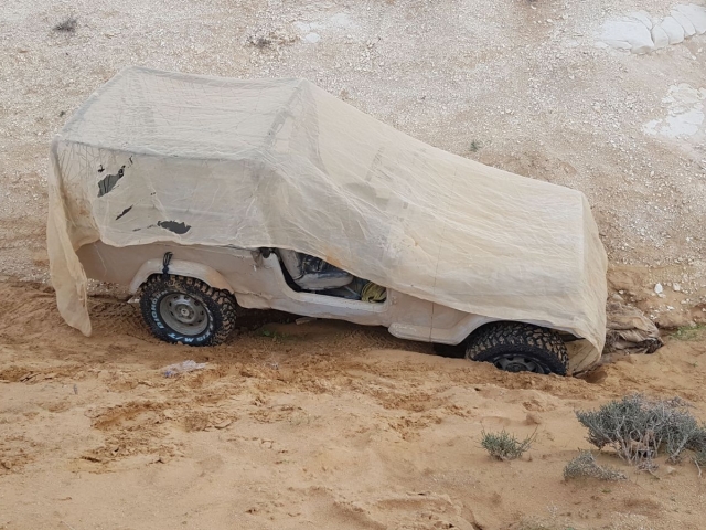 При обыске в бедуинской деревне найдены два армейских джипа и большое количество амуниции
