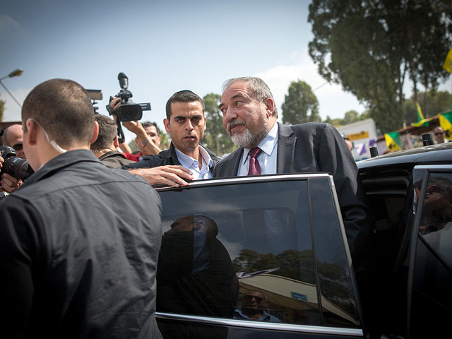 Задержаны террористы, готовившие покушение на Авигдора Либермана  